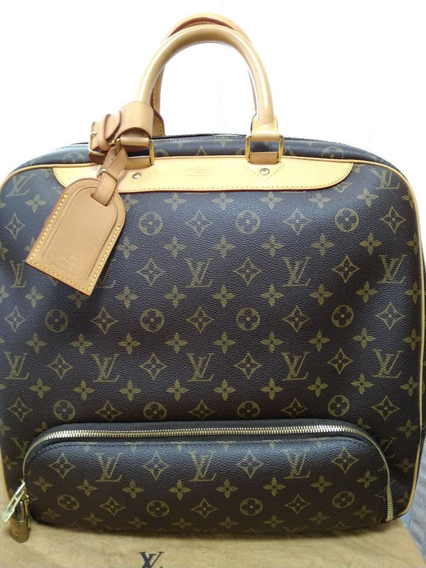Louis Vuitton Monogram Evasion VI0023 Handbag