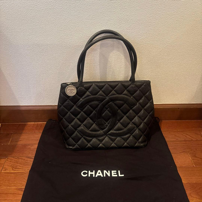 Chanel Handbag Shoulder Bag Leather