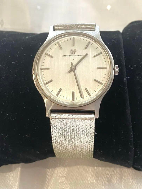 Girard-perregaux Mens Hand-wound Wristwatch Luxury Timepiece Classic Design