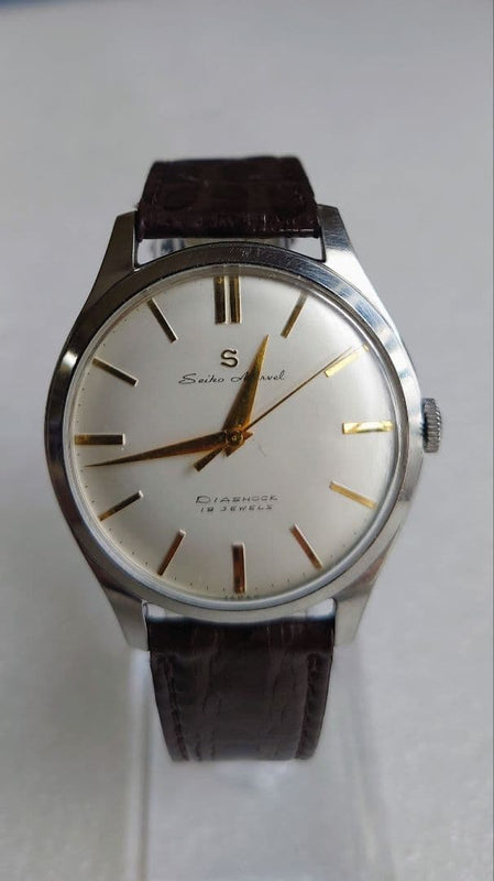 Marvel Hand-wound Wristwatch Vintage Mechanical Watch Collectible