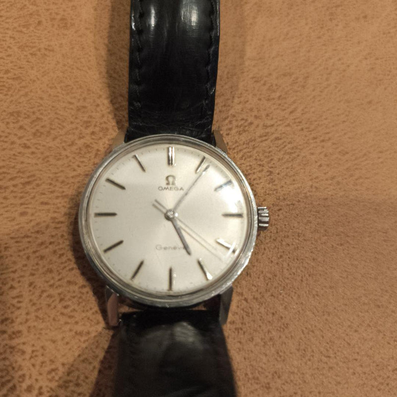Omega Geneve Manual Wind Watch Vintage Bargain Swiss Made Collectible Timepiece