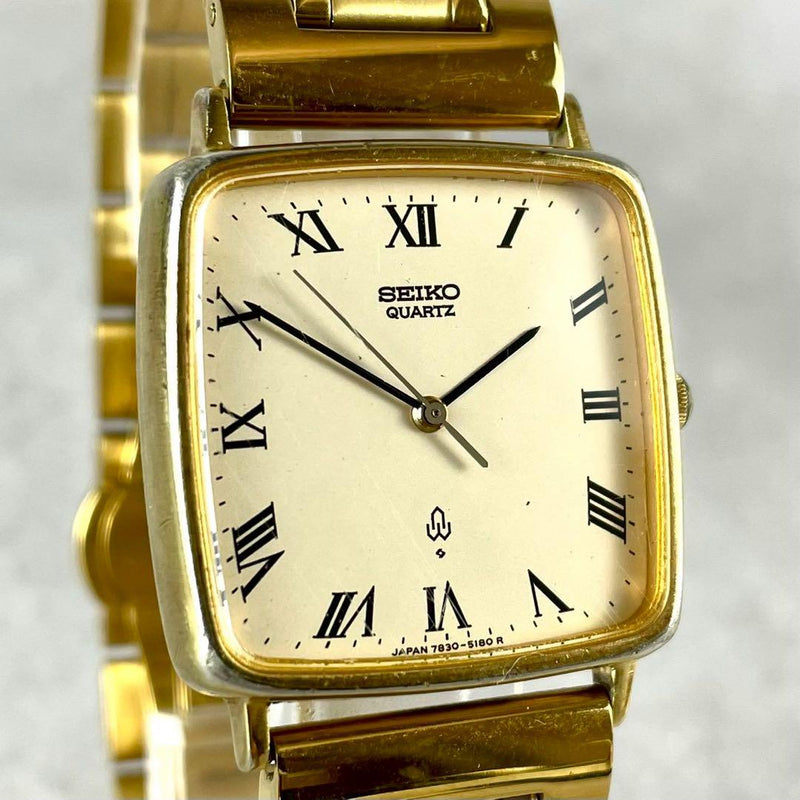 Chariot Quartz Gold Watch Working Belt Dress Wristwatch Vintage Timepiece