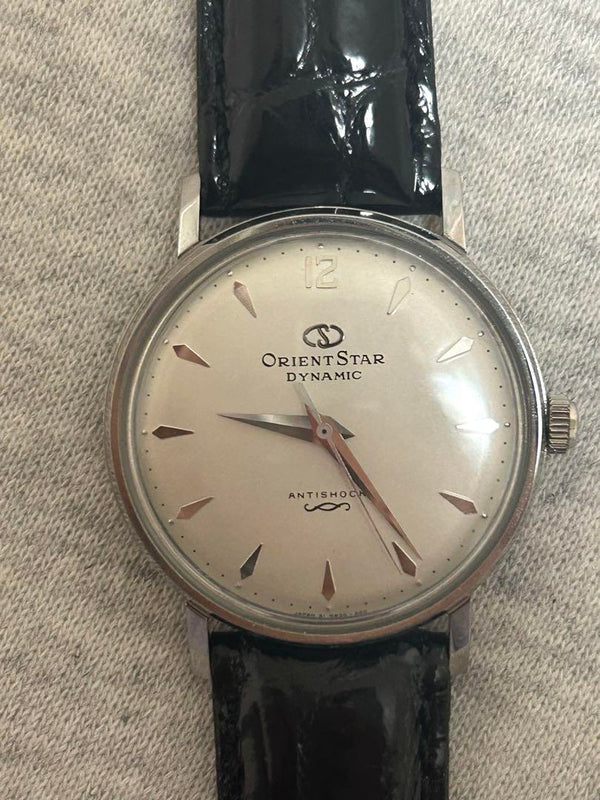 Star Dynamic Watch Antique Leather Band  Elegant Dress Watch