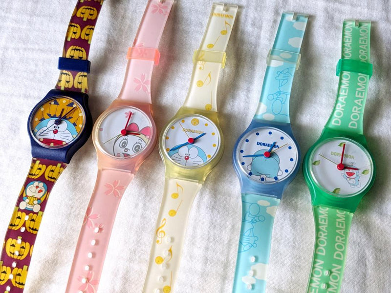 Doraemon Vintage Watch Antique Wristwatch Collectible Timepiece Nostalgic Design