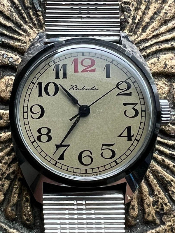 80s 90s Soviet Raketa Hand-wound Wristwatch Vintage Mechanical Watch