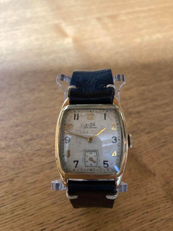 Mens  Wristwatch 1950s Deluxe Cal. 555 Hand-wound Mechanical Watch Vintage