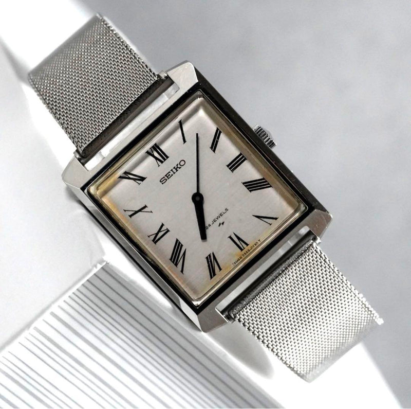 Chariot Rectangular Mens Watch Manual Winding Vintage Dress Watch