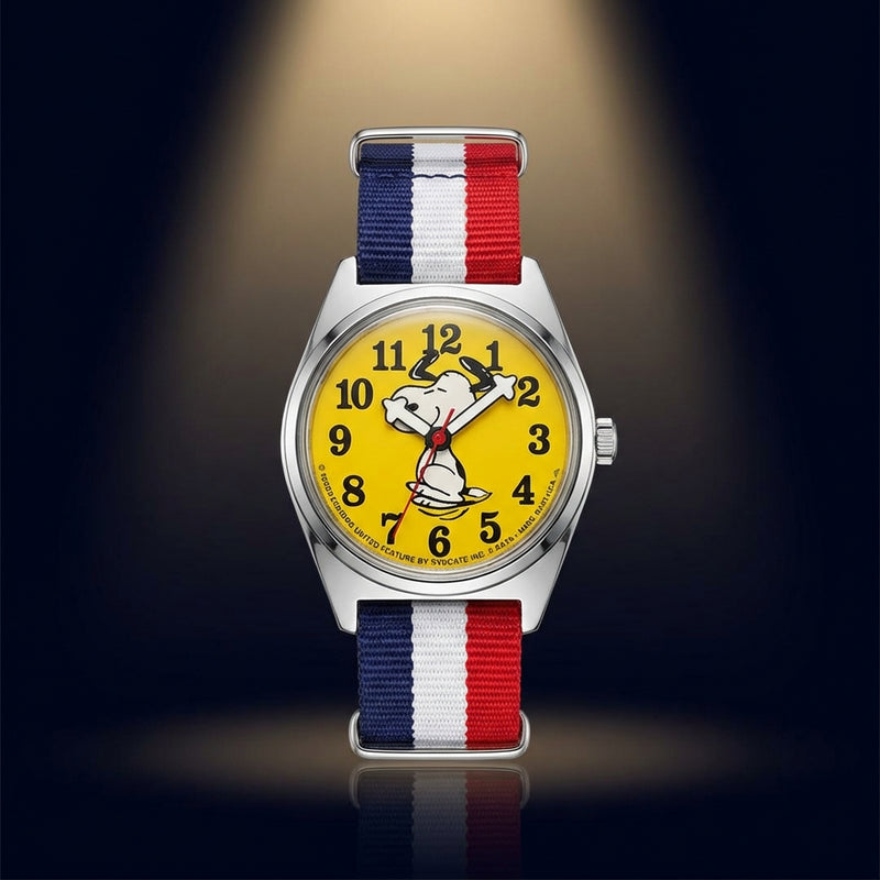 Vintage Showa-era Snoopy Hand-winding Mechanical Watch Collectible Working
