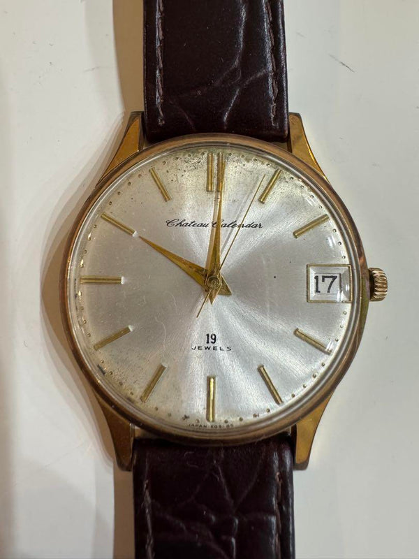 Calendar 19 Jewels  Watch Vintage Style Collectible Timepiece