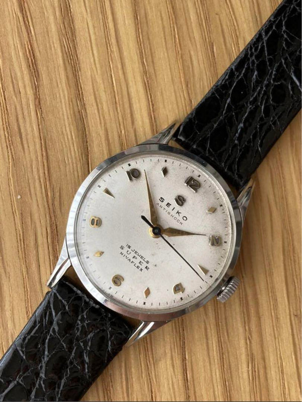 Super Antishock Watch Vintage Style Mechanical Movement Collectible