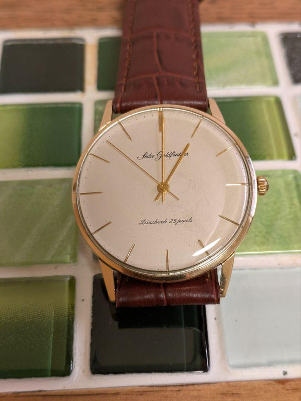 Gold Feather Hand-wound Watch Thin Dress Wristwatch Classic Gold Feather