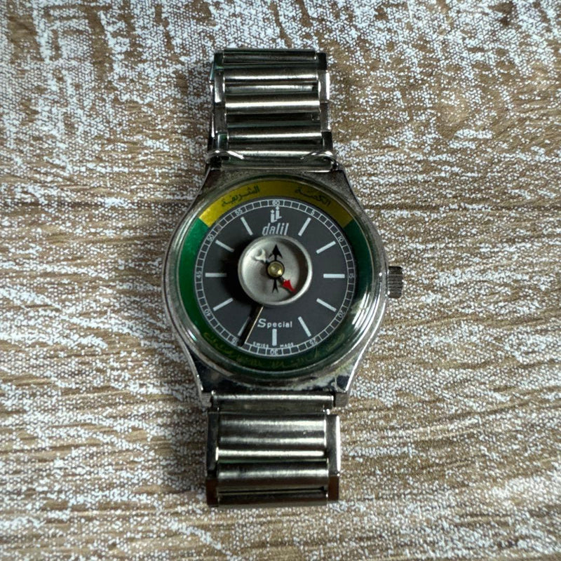 Antique Hand-wound Wristwatch With Compass Vintage Mechanical Watch Collectible