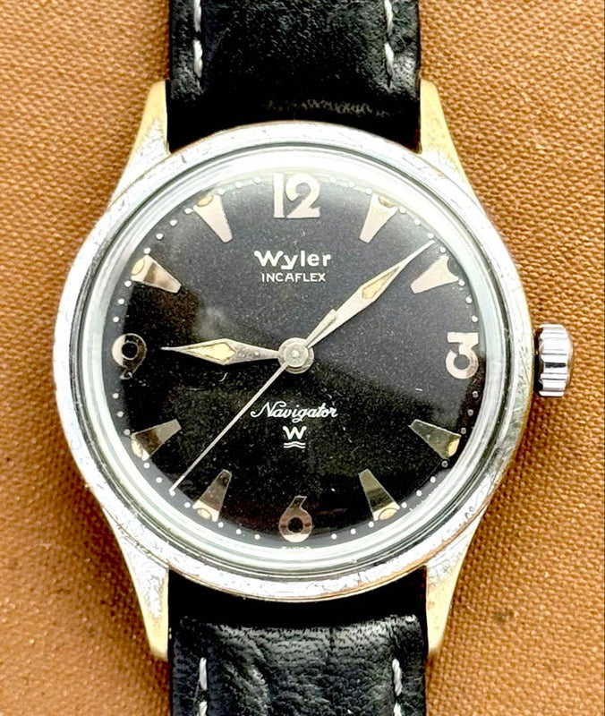 Antique  Watch Switzerland Black Dial Working Vintage Swiss Timepiece