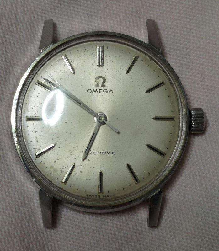Omega Geneve Hand-wound Watch Stainless Steel Vintage 1970s Classic Timepiece