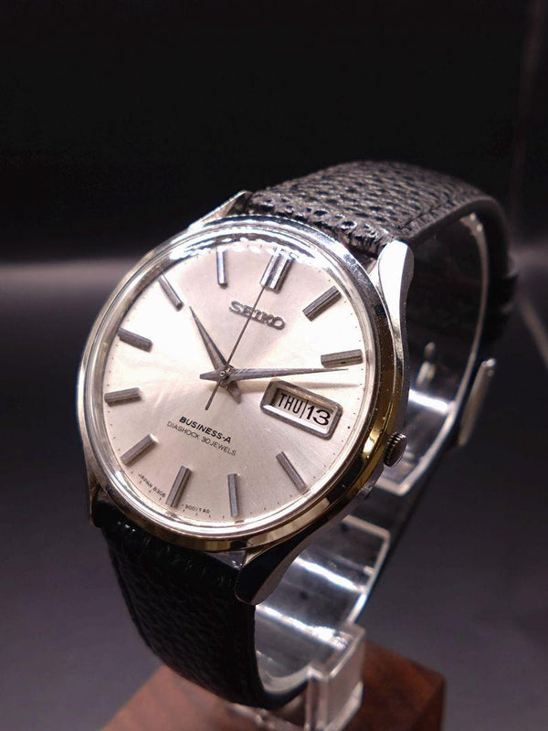 Business-a  Watch Overhauled Seiko Band Vintage Mens Wristwatch