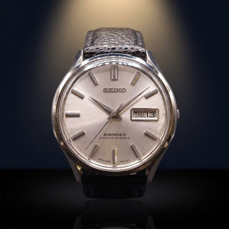 Business-a  Watch Overhauled Seiko Band Vintage Mens Wristwatch