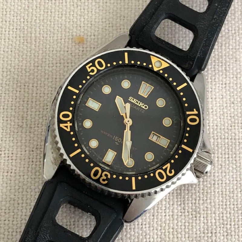 Vintage  Diver 2625-0010 Quartz Wristwatch Mens Analog Watch Collectible