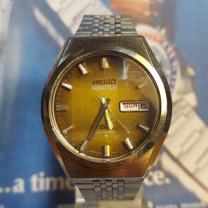 5 Wristwatch 1970s Antique Watch Vintage Collectible Seiko Mens