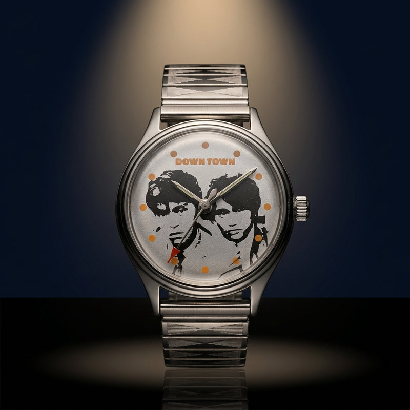 80s Downtown 4 Oclock Novelty Clock Retro Style Desk Clock Working Condition