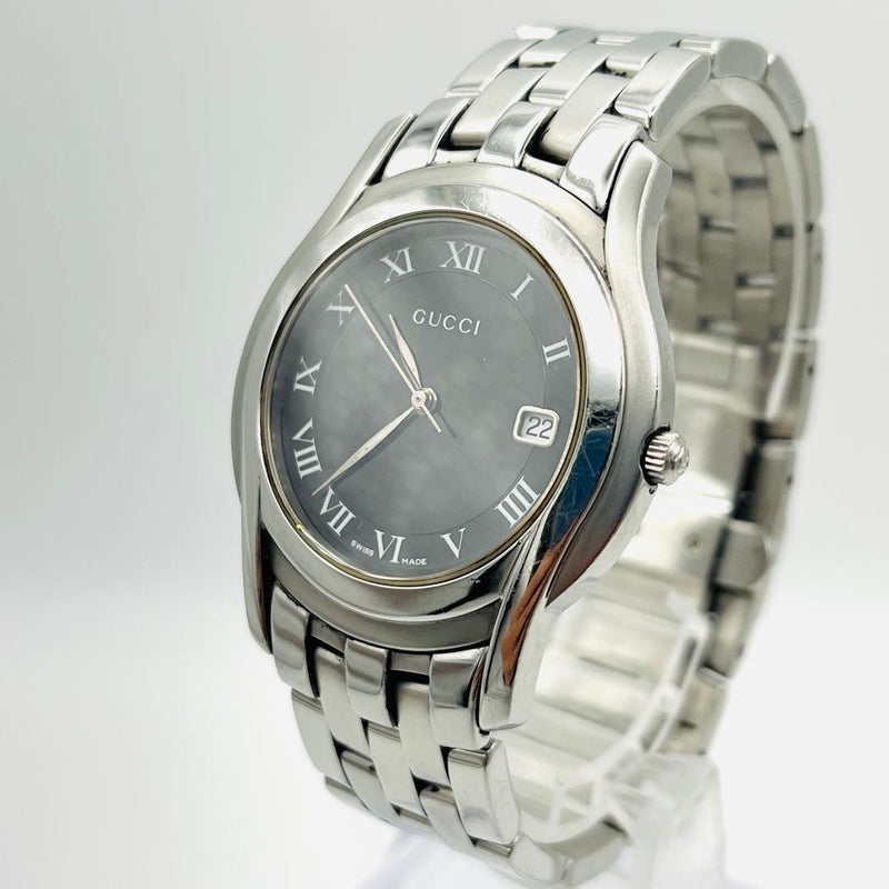 Gucci 5500m Mens Watch Black Dial Date Feature Stainless Steel Luxury Timepiece