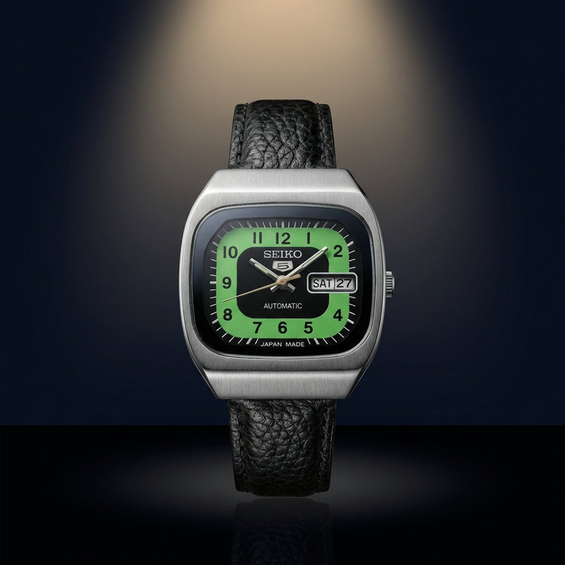 Mens Watch Green Black Analog Dial Classic Style Durable