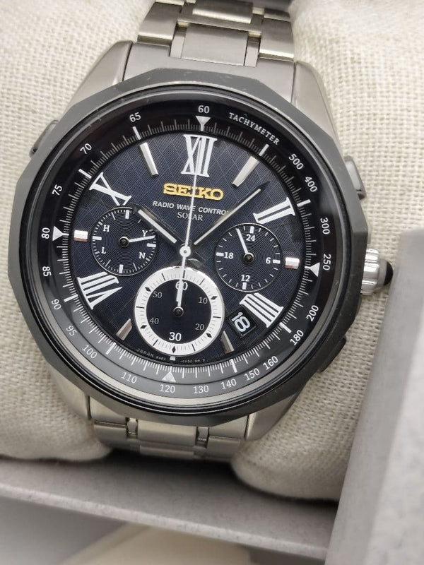 Lightweight Titanium  Brightz Chronograph 8b82 Radio Solar Watch Mens