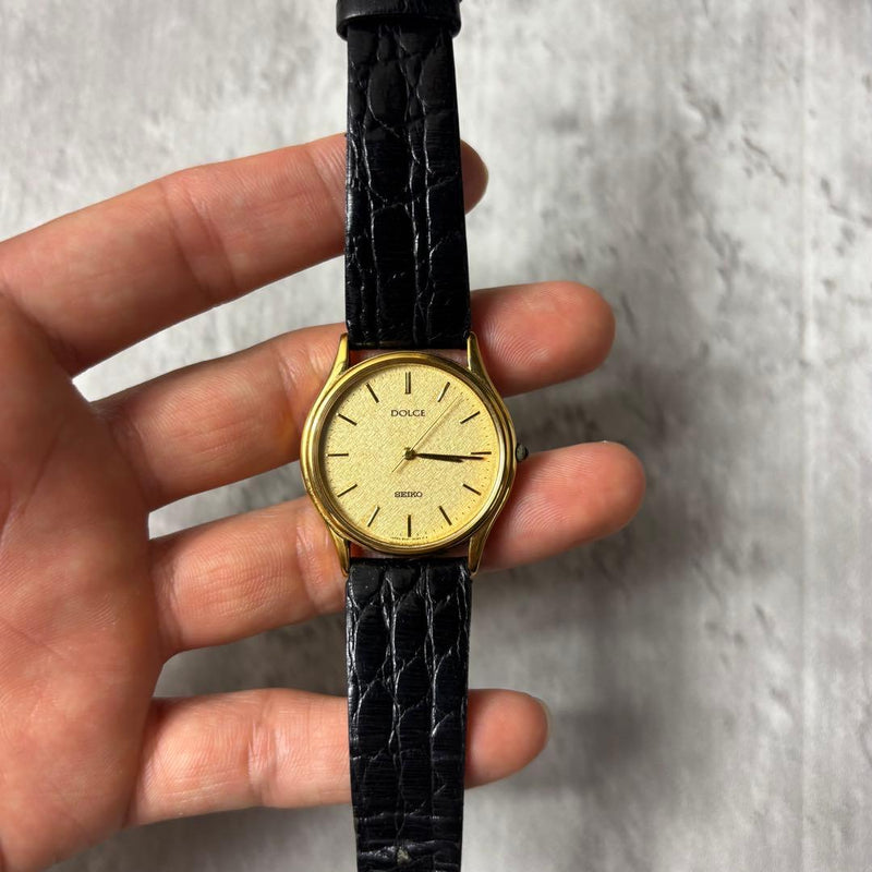 Seiko Dolce 9521-5070 Tank Quartz Gold 33.2mm Gold Sand Dial Croco Embossed