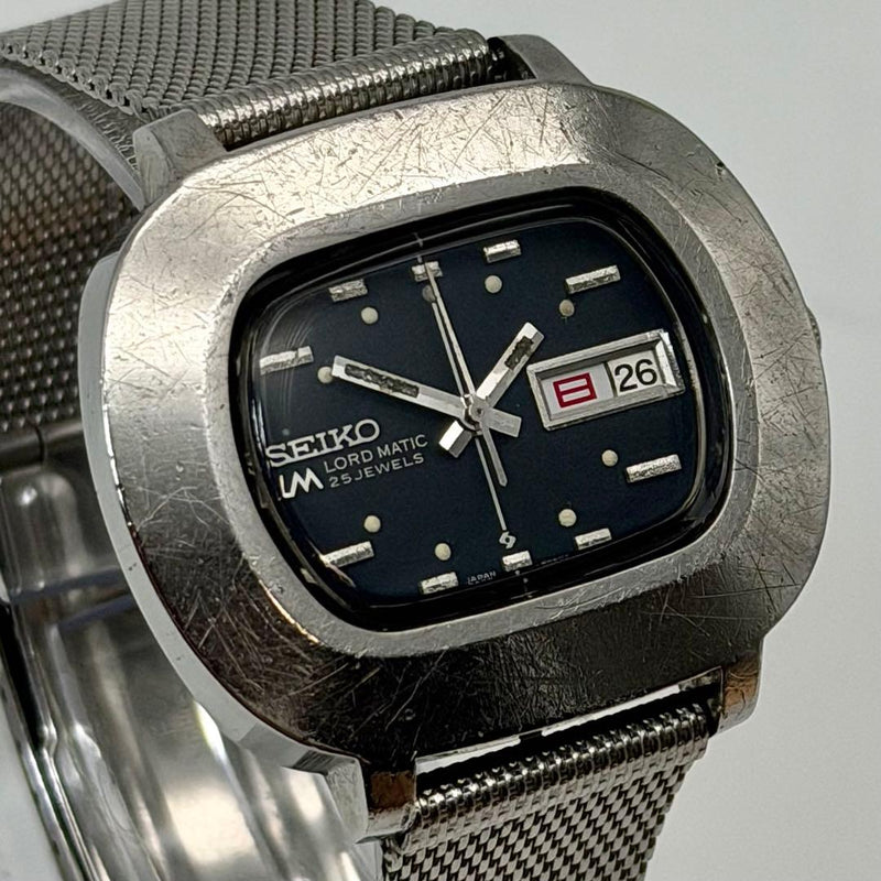 SEIKO Lord Matic 5606-5010 Automatic 25J SS 40.4mm Black Day-Date Watch