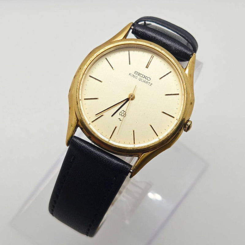 SEIKO KING QUARTZ 9721-8010 Mens Watch SGP Gold Dial 34mm Thin Leather Band 1979