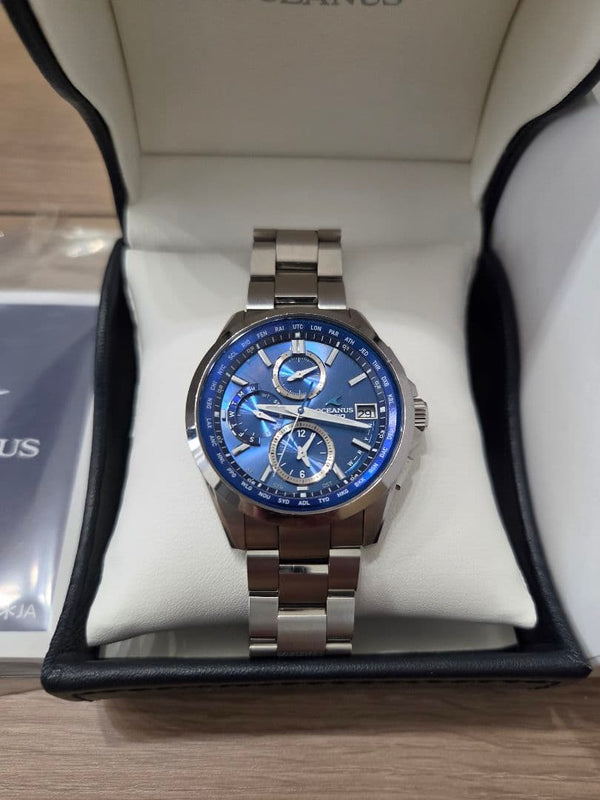 CASIO OCEANUS OCW-T2600 Titanium Tough Solar Radio Blue Dial World Time Mens