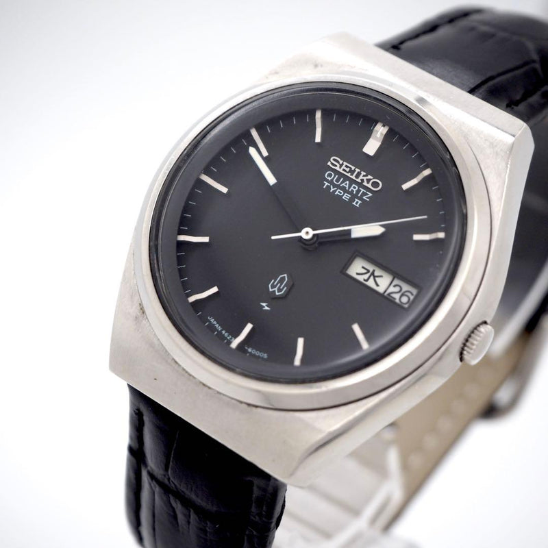 SEIKO TYPEⅡ 4623-6000 Mens Quartz Day-Date Watch 36mm Black Dial Black Band