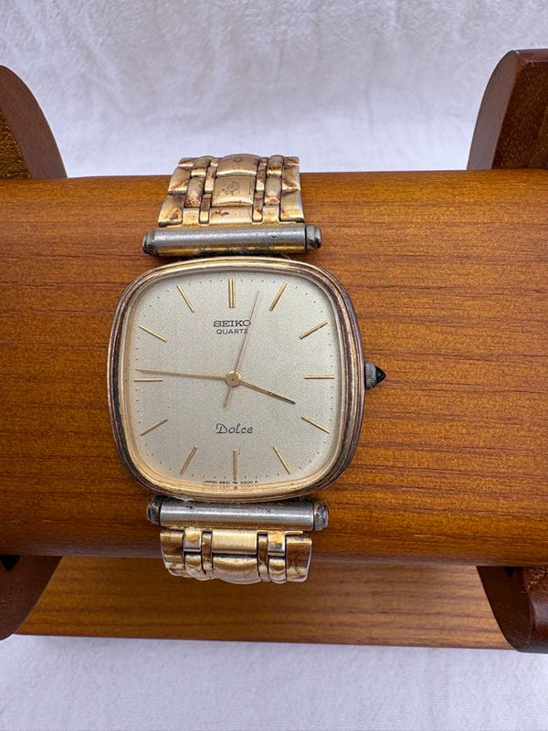 SEIKO Dolce 5931-5400 Quartz Mens Gold Tone 31mm Case Watch 15cm Wrist