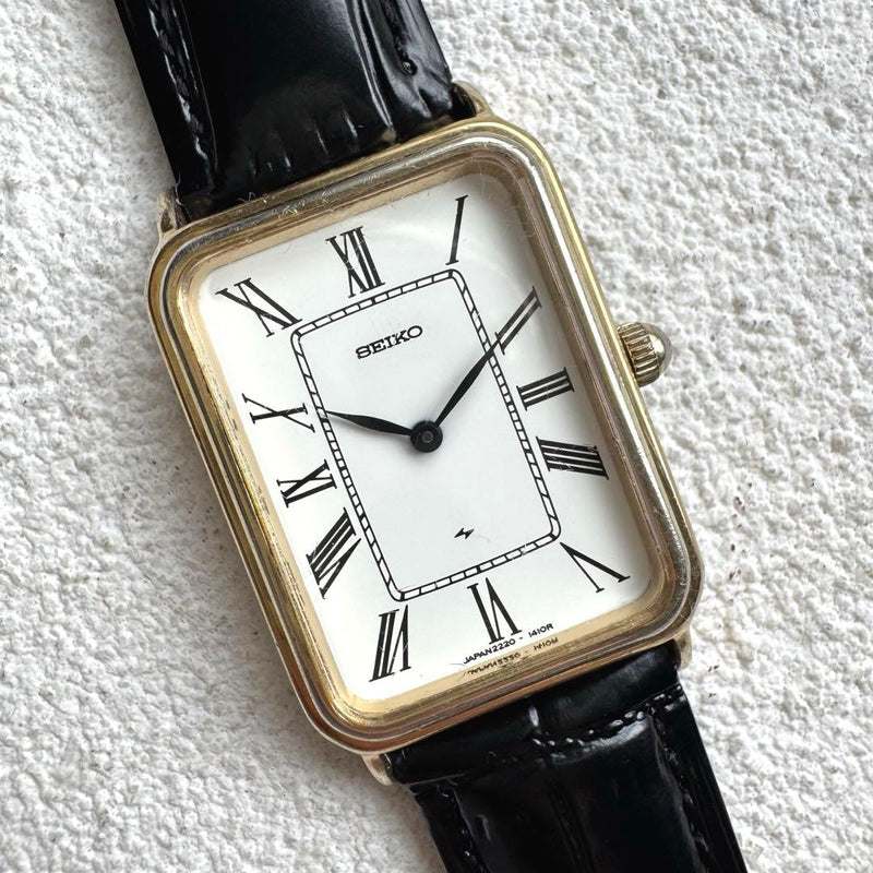 Seiko Chariot 2220-3460 Manual Wind Gold Rectangular White Roman Mens Watch