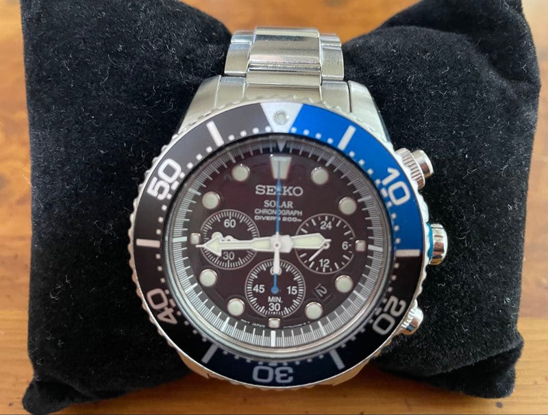 SEIKO V175-0AD0 Mens Solar Chronograph 200m Diver Stainless Steel Watch