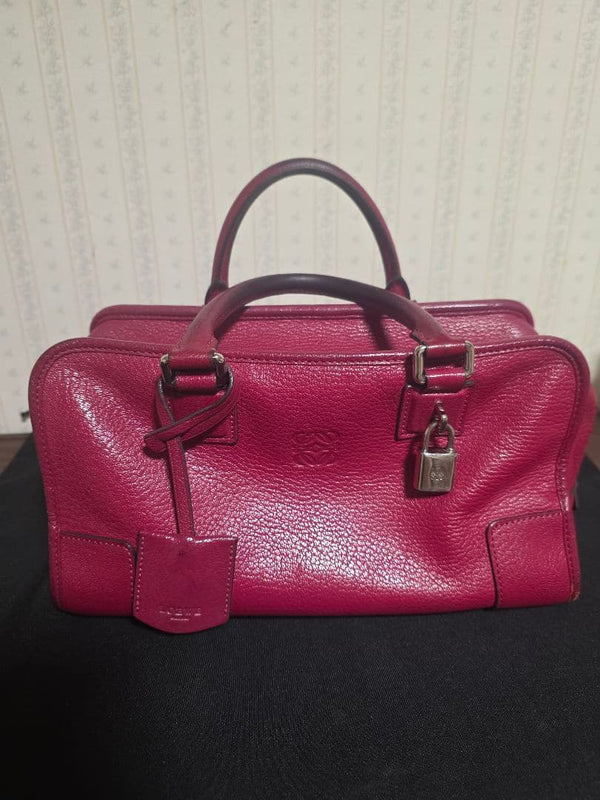 LOEWE Amazona 28 Leather Handbag Lipstick Color Goatskin Zip Padlock