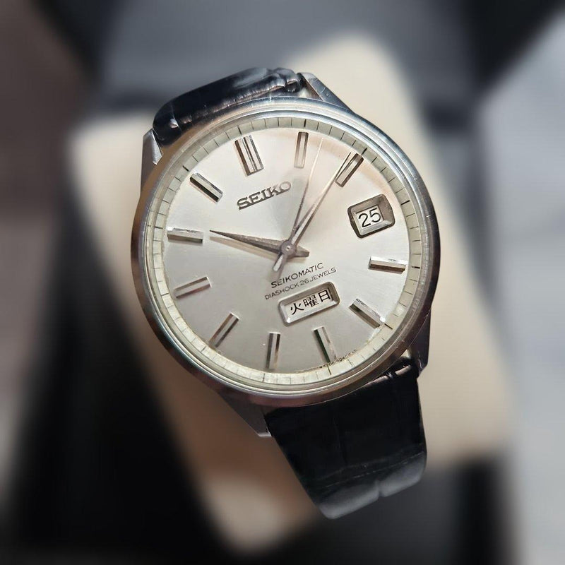 SEIKOMATIC Weekdata Automatic December 1965 Day Date Black Band Watch