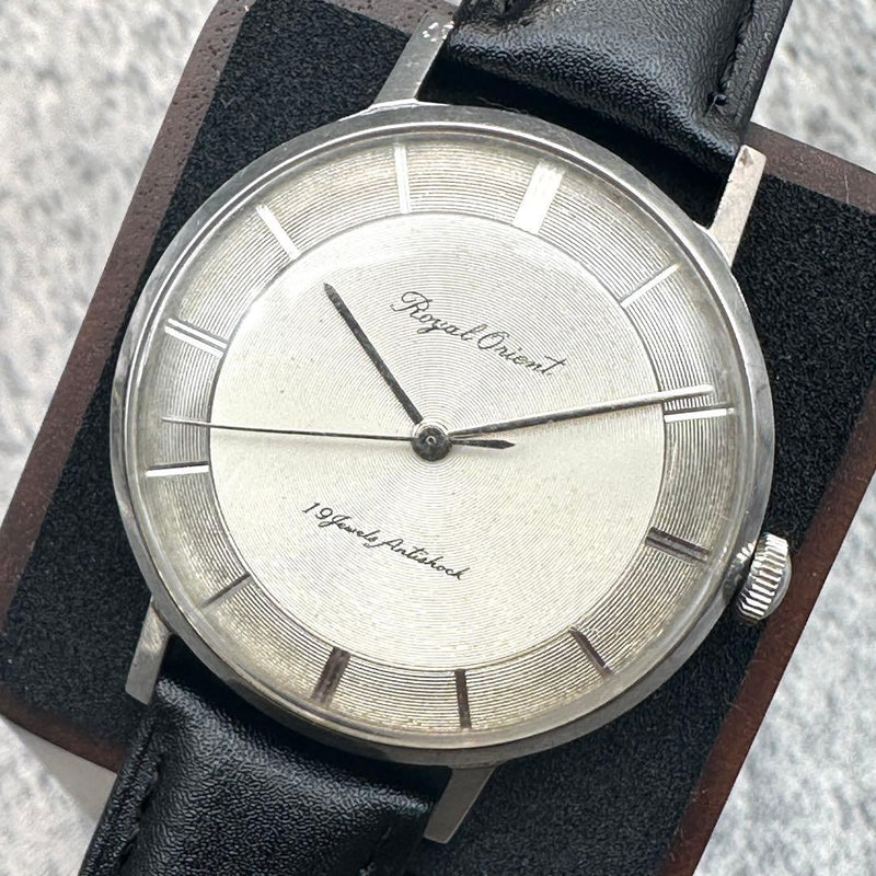 Royal Orient 1960s Hand-wound 19 Jewels Antishock Concentric Grooves Dial Round