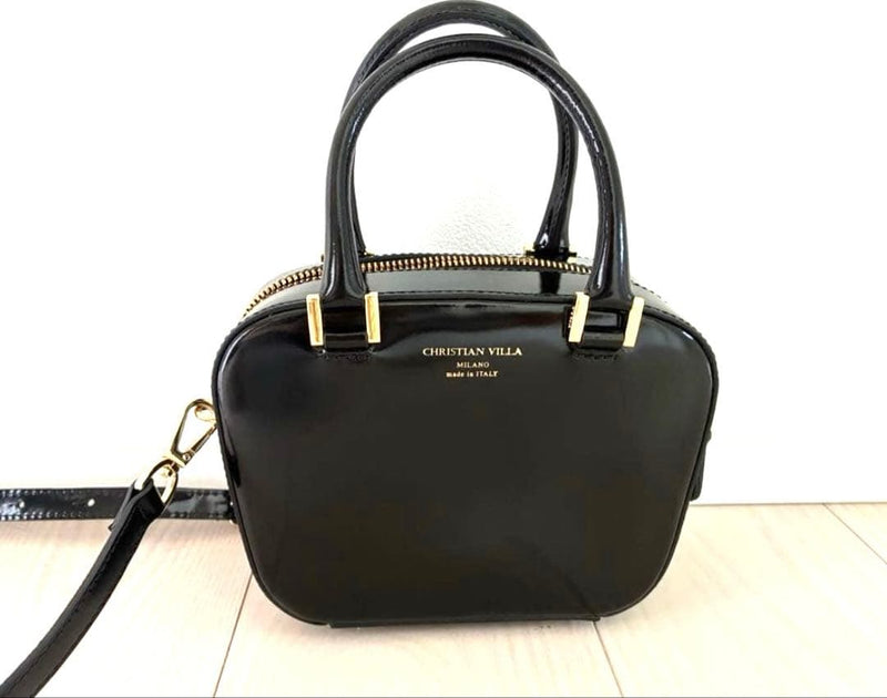 CHRISTIAN VILLA Glass Leather Square 2-Way Bag Black Gold Hardware H15 W23.5