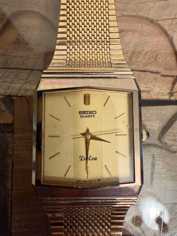 SEIKO Dolce Slim Quartz Movement Analog Wristwatch Gold Dial Mesh Band