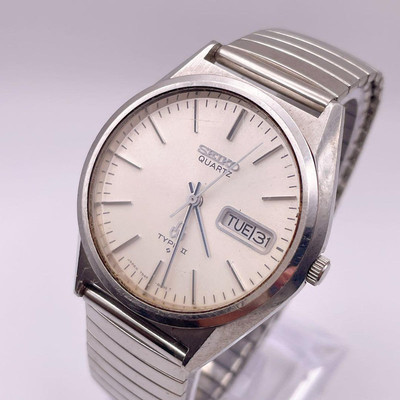SEIKO TYPE II 7546-8000 Quartz Day-Date 35.5mm Stainless Steel Silver Bangle