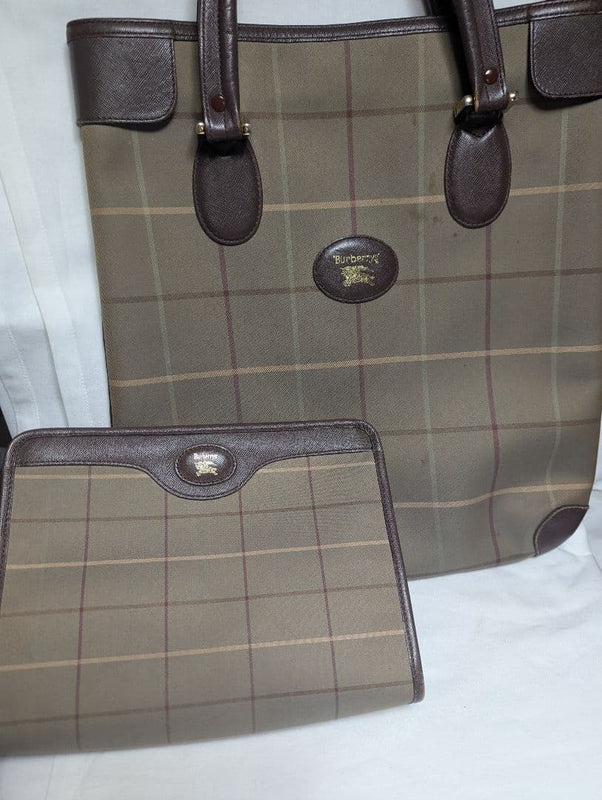 Burberrys Check Pattern Tote Bag 36cm W 37cm H Pouch 25cm W 18cm H Set