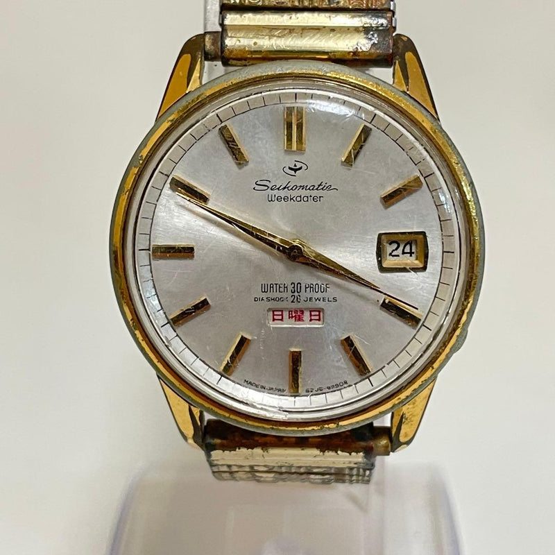 SEIKO Seikomatic Weekdater Automatic 26J 6206-8990 Gold Tone SS Back Silver
