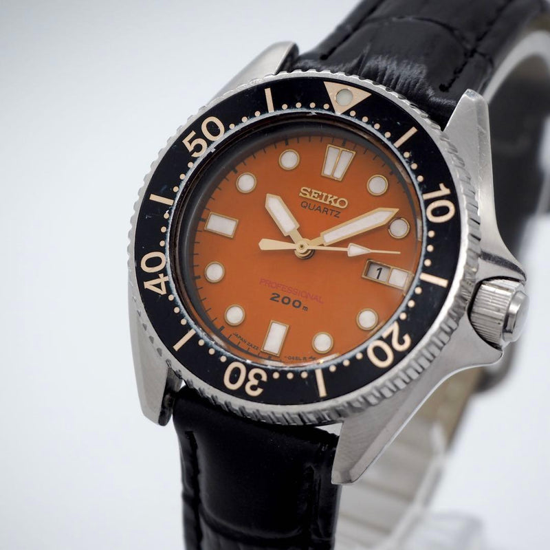 SEIKO Mens Professional Diver Watch 505 2A22-0170 Quartz Orange 35mm Black Belt