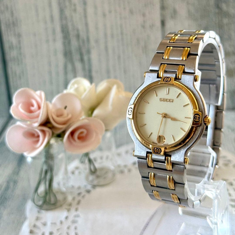 GUCCI 9000M Quartz 31mm Champagne Beige Two-Tone Gold Silver Bracelet Date