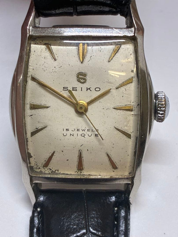 Unique Manual Winding 15 Jewels 25x37mm Case 1950s Mens Watch