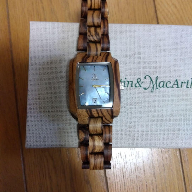 Martin & MacArthur Brown Wood Case Blue-Gray Dial Date Display Watch