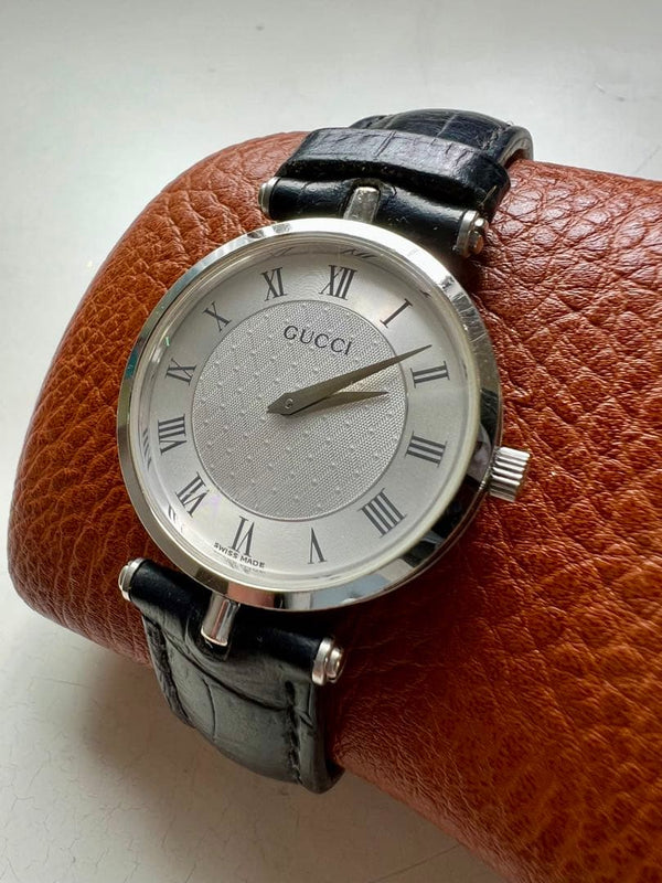 Gucci 2000L 21mm Quartz Silver Ivory Roman BAMBI Black Leather Womens Watch