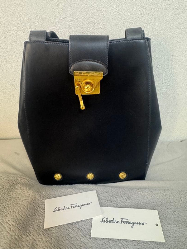 Salvatore Ferragamo Handbag Gancini Closure Leather Black Gold-Tone Hardware
