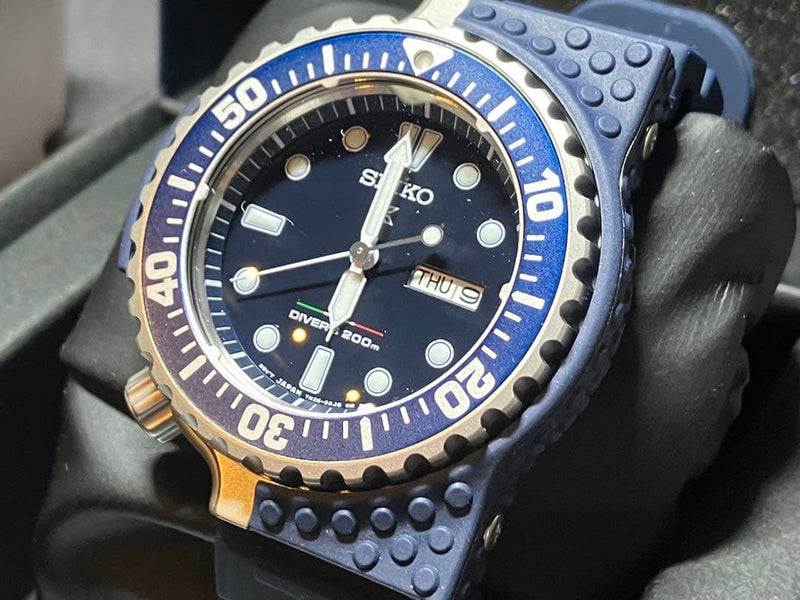 SEIKO Prospex Giugiaro SHIPS SBEE00F Quartz Diver Watch 43.8mm 200m 300 Limited