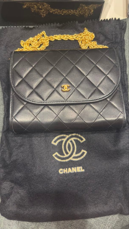 CHANEL Mini Matelasse 20 Lambskin Black Gold CC Shoulder Bag W17 H13 D3cm